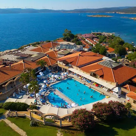 Atlantis Дом отдыха *